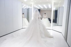 -MISS MIA 婚纱品牌馆