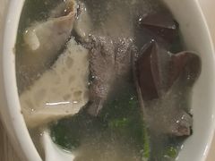 -三身人金新肠粉(丹霞店)