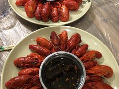 -巴厘龙虾·榜首油焖大虾(音乐学院·沿江酒馆店)