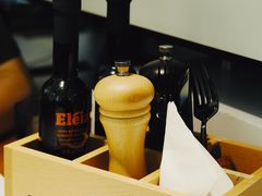 调料餐具-HELLO MUSAE 拾光缪斯餐厅·纯正希腊风味(苏州中心店)