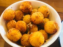 -炉小二铜锅牛蛙•川湘菜(三里屯店)