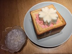 -蜜桃餐厅·伴山(绿宝广场店)