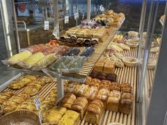 -焙丽拾光(麦凯乐直营店)