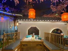 -荷塘秋月·本帮江浙菜(国权路店)