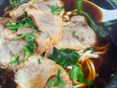牛肉面-茶米人花园餐厅