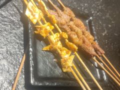 -赤铁扒拉锅·烤串·烤鸽子
