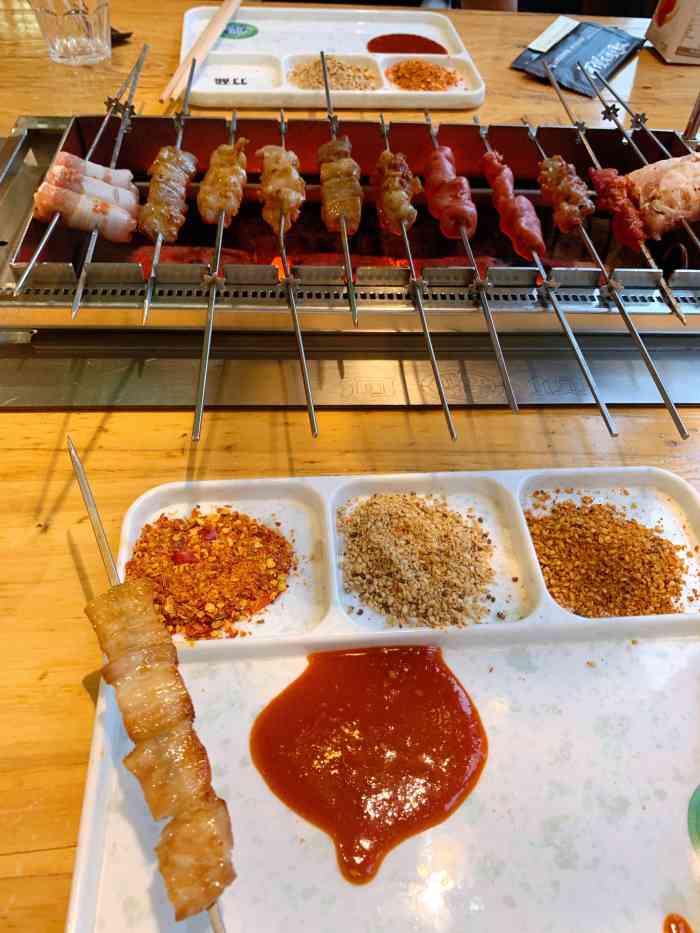 河坝烧烤串城(时代中心店)-"夏天到了,又到了撸串的时间,和公司同事到