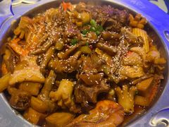 -徐记小怪兽肉蟹煲店(哈西万达金街店)
