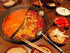 -萍姐火锅·公路夜市(武汉首店)