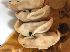 -胖子锅贴(双阳路111弄店)