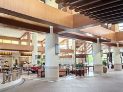 -亚龙湾喜来登·美景台大堂吧