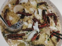 -鱼亨小鲜酸菜鱼(大信店)