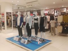 -优衣库(石家庄裕华万达广场店)