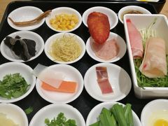 妈妈过桥米线-妈妈故事米线(市府恒隆店)