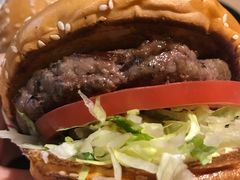 -The Habit Burger Grill 哈比特汉堡(复兴soho店)