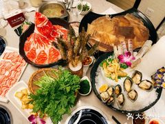 -海上明月海鲜火锅 鲜切牛肉