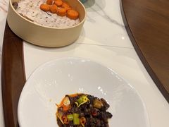 -梅花香里大酒店(郁金香路店)