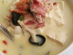 咸肉砂锅北豆腐-悦融·京鲁菜·露台花园(安定门店)