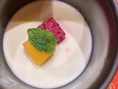 牛奶布丁-鮨青(恒基名人购物中心店)