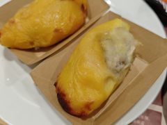 -金马门国际美食百汇(珞喻路店)