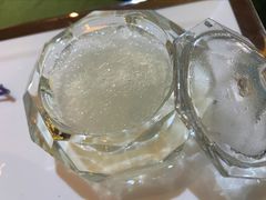 椰汁雨露燕窝-燕庭·纯燕窝·甜品下午茶(南京西路店)