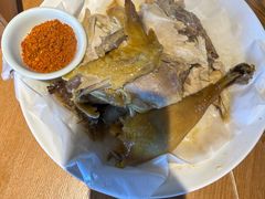 头上红煨盐鸡-头上红煨盐鸡·非遗院子餐厅