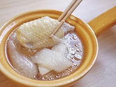 -东椰·海南椰子鸡火锅(朝阳门店)