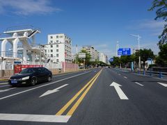 -人民广场