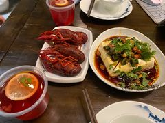 -聚汇三少·龙虾·中餐厅(莫邪路新天地店)