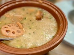 -黄泥岗·地道湖北菜(奥特莱斯店)