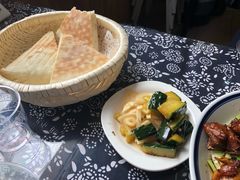 三角饼-八两八金·莱芜特色炒鸡(市南漳浦路店)