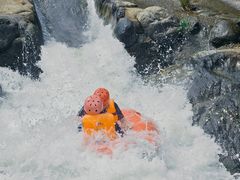 -龙井峡漂流
