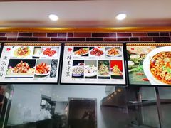 -天天初二·天津传统捞面·天津特色菜(凌奥总店)