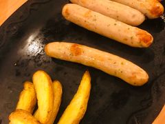 -萨莉亚意式餐厅(新洲家乐福店)