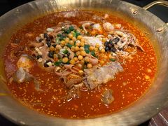 -张翻越·川渝冒菜·武汉黑鸭煲(城北万象城店)