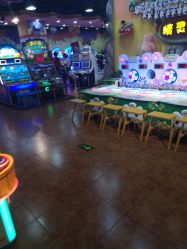 -探奇游乐园(烟台大悦城店)