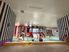 -涨巢·潮玩水疗局