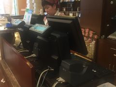 -红宝石·鲜奶小方·海派西点房(南丹店)