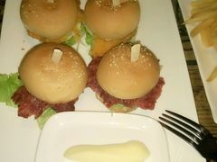 -Helens海伦司小酒馆(津湾广场店)