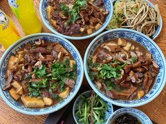 卤煮火烧-门框胡同百年卤煮(新街口店)