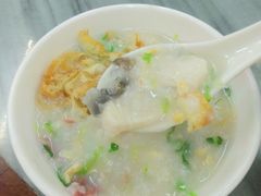 艇仔粥-穗银肠粉店(东川路店)