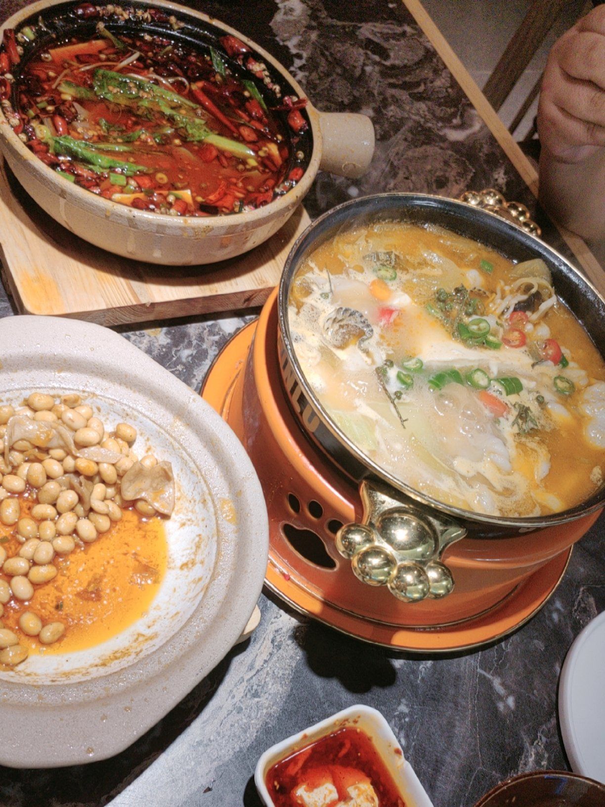 万达茂三楼,好吃优惠,米饭不限量