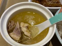 肥西老母鸡汤-老乡鸡(上海世纪大都会店)