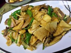 鲜笋炒肉片-文娟土菜馆(天柱山店)