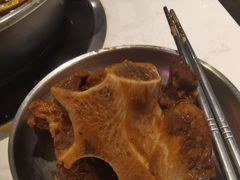 -运气牛自助酱大骨火锅(南京东路店)