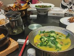 -香山湖家家宴(中山陵店)