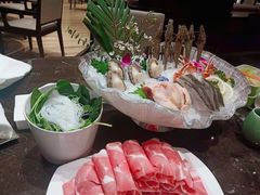 蟹钳-金陵饭店 56F 家·海鲜火锅餐厅