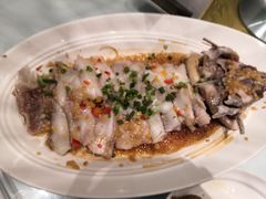 百合蒸江团鱼-眉州东坡·熊猫主题餐厅(枫蓝店)