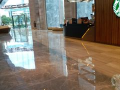 -星巴克(港汇1号办公楼店)