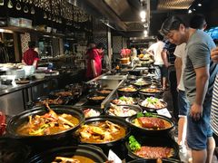 -亚哈饭店(梅园新村小区店)